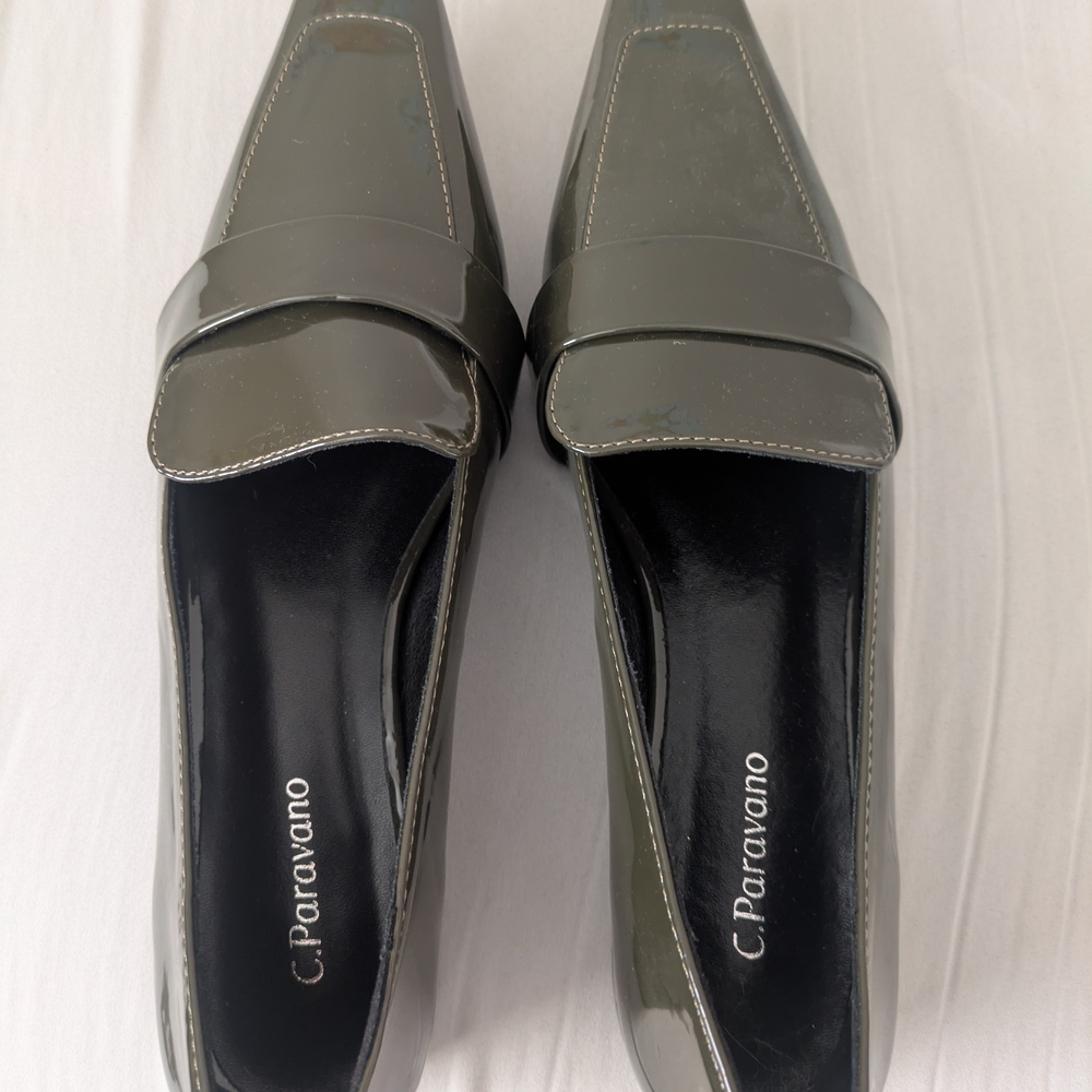 Paravano Women's Elegant Gray Patent Flats